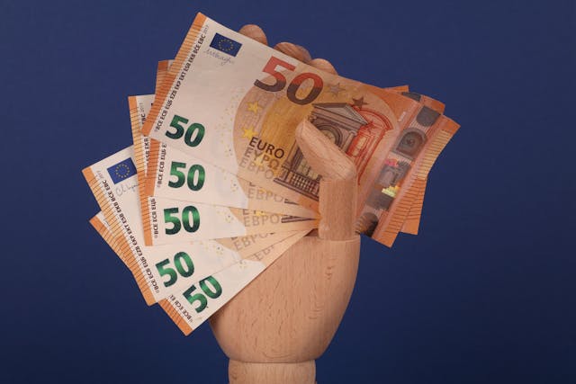 Transfer Cash ISA-Don't Withdraw Money Yourself